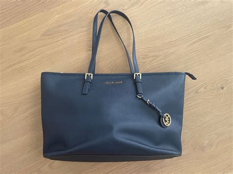 michael kors tasche blau sale|Michael Kors manhattan contrast trim.